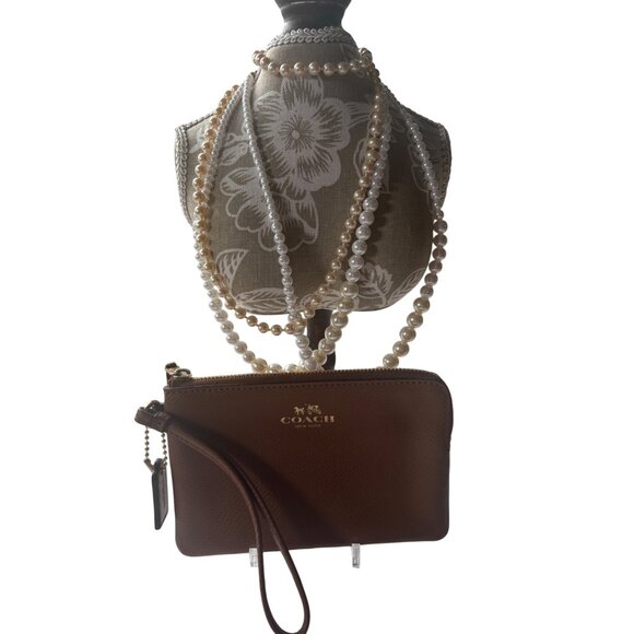 Coach Zip Wristlet Pebbled Leather Saddle - Picture 9 of 12